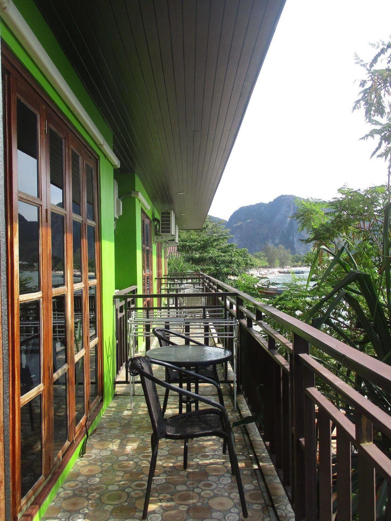 Phi Phi Green House Экстерьер фото